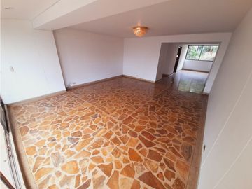 Apartamento para Arriendo en El Poblado Los Balsos