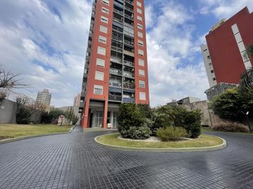 Hermoso 2 amb en gran Torre con piscina vig juegos - 5to piso - Av Independencia 3200