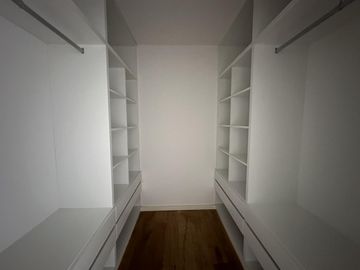 Depto 2 dormitorios en venta - balcon terraza- vista al parque - cochera