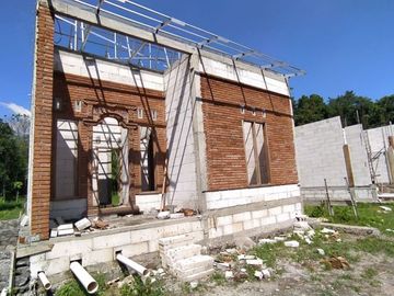 Hanya 200 Jt-an Jual Rumah Klasik Pintu Gebyok di Prambanan Klaten