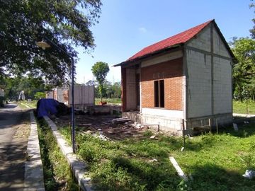Hanya 200 Jt-an Jual Rumah Klasik Pintu Gebyok di Prambanan Klaten