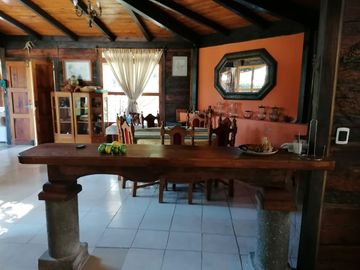 Cabaña campestre en privada arbolada