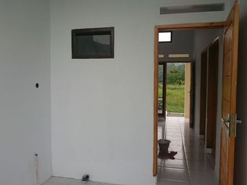 Rumah Nyaman dan Asri Murah di Nagreg Dekat Jalan Raya.