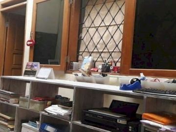 RUMAH LOKASI DI KOTA BANDUNG CIGADUNG DAGO TERAWAT DAN NYAMAN