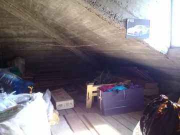 EXCELENTE CASA EN 2 PLANTAS ZONA CHILAVERT.