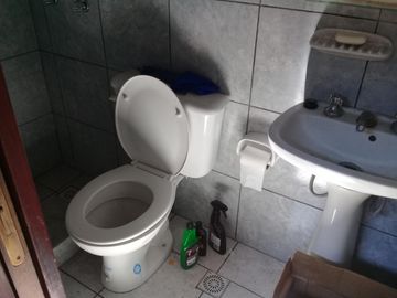 EXCELENTE CASA EN 2 PLANTAS ZONA CHILAVERT.