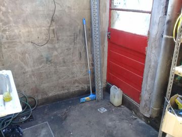 EXCELENTE CASA EN 2 PLANTAS ZONA CHILAVERT.