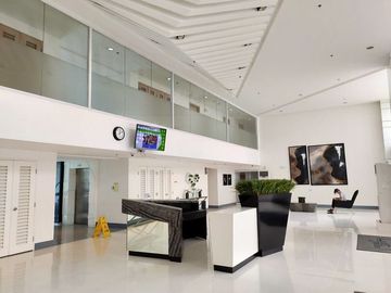 RENT: Fully Furnished 1 Bedroom Light Residences Mandaluyong