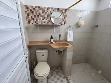 apartamento en venta en ciudadela 20 de julio. Cod V28220
