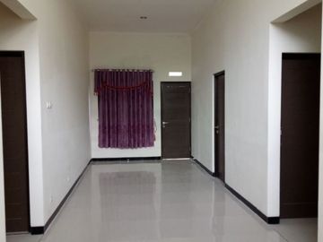 RUMAH MINIMALIS MODERN DEKAT SINDU KUSUMA EDUPARK