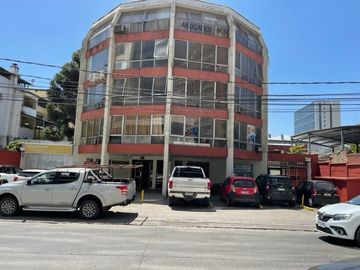 Oficina central Ed. Campanario, venta en Talca