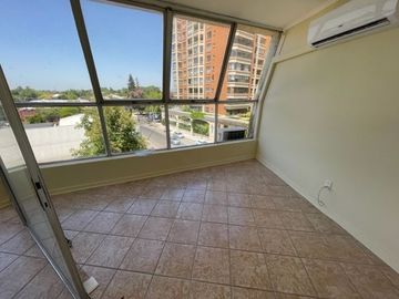 Oficina central Ed. Campanario, venta en Talca