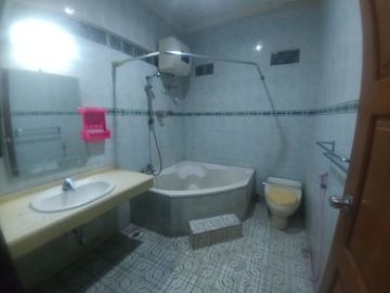 Rumah bisa jadi kantor di Jl Mampang Prapatan, 7287-CW 0811111----
