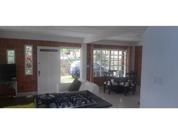 VENTA DE CASA CAMPESTRE EN PAVAS ID 663