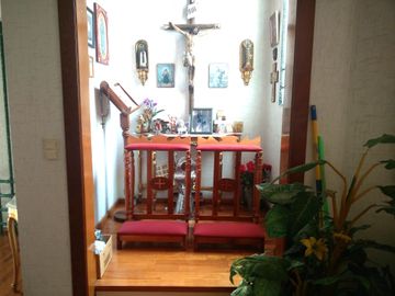 SE VENDE HERMOSA RESIDENCIA EN LA HERRADURA