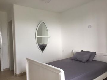Departamento Dúplex Club Casa Blanca, Océano Pacífico: En Venta Exclusivo Departamento En La Playa, Urbanización Privada, Guardianía Permanente, Ecuad