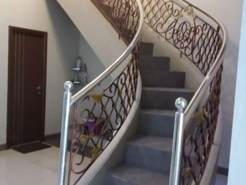 Rumah Bagus Jalan Tuban Raya Lokasi Tengah Kota Dekat Demak, Dupak, Bubutan