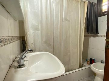 LATORRE PROP. VENDE CHALET 2 AMB CON PARQUE - HERMOSO ENTORNO CERCA DEL MAR