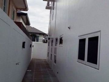 2 Storey house for sale inside an exclusive Subdivision in H