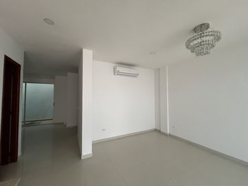 casa condominio en venta en el poblado. Cod V105635