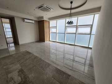 PENTHOUSE CON VISTA PANORAMICA AL MAR EN VENTA EN TORRE EXERTIA I ARLETTE FLORES