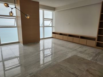 PENTHOUSE CON VISTA PANORAMICA AL MAR EN VENTA EN TORRE EXERTIA I ARLETTE FLORES