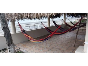 Se Vende Residencia Frente a La Playa – Punta Chame