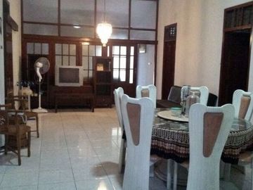 Rumah Nyaman di Batu Indah Batununggal Dekat Tol Buah Batu