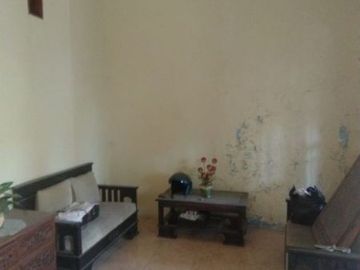 Rumah Nyaman Cipamokolan Dekat Riung Bandung dan Metro