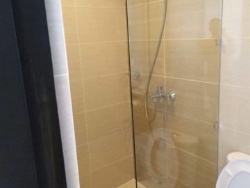 Studio unit for sale in 101 Newport BLVD
