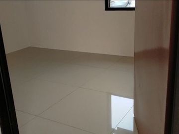 Rumah cluster city dekat harvest city