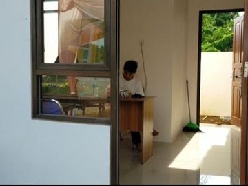 Rumah cluster city dekat harvest city