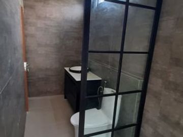 Rumah Baru Gayungsari Gayungan dkt Kebonsari Masjid Agung Surabaya Selatan
