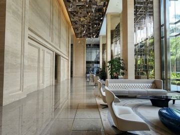 Dijual LUXURY Apartemen District 8 @Senopati – 4+1 BR (Size 249 Sqm) TERMURAH 16 MILIAR NETT – CONTACT: 08777889----