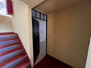 VENTA APARTAMENTO EN CALI BARRIO BRISAS DE LOS ALAMOS. Cod V9858