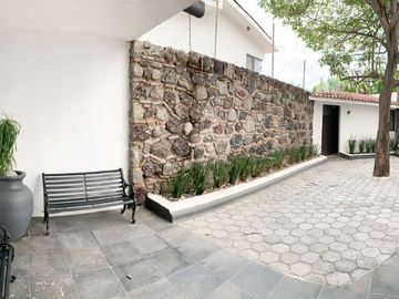 Casa en Fraccionamiento en Palmira Tinguindin, Cuernavaca, Morelos CAEN-939-Fr