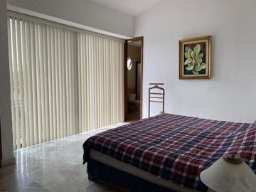 Casa en Fraccionamiento en Palmira Tinguindin, Cuernavaca, Morelos CAEN-939-Fr