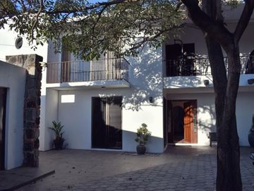 Casa en Fraccionamiento en Palmira Tinguindin, Cuernavaca, Morelos CAEN-939-Fr