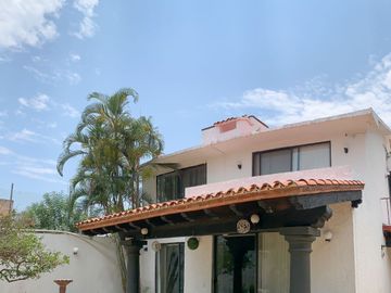 Casa en Fraccionamiento en Palmira Tinguindin, Cuernavaca, Morelos CAEN-939-Fr