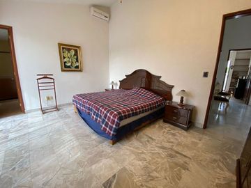 Casa en Fraccionamiento en Palmira Tinguindin, Cuernavaca, Morelos CAEN-939-Fr