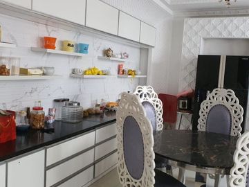 'r'rumah di bojong koneng dekat dago resort bandung