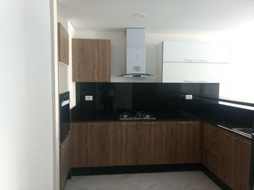 Se Vende Apartamento Para Estrenar En Venecia
