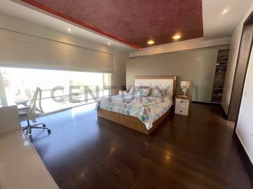 Hermosa casa de venta en Jardines de Santa Ines