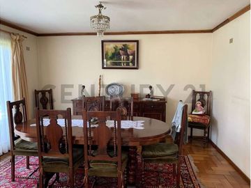 Se vende casa con amplio terreno en Chiguayante