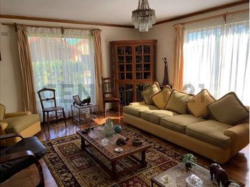 Se vende casa con amplio terreno en Chiguayante