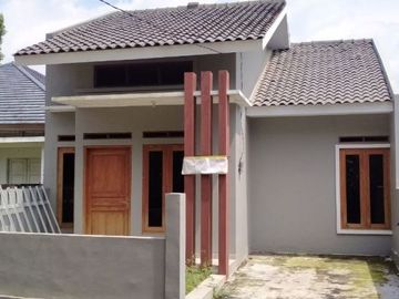 RUMAH STRATEGIS CANDI PRAMBANAN HANYA 380 JUTA