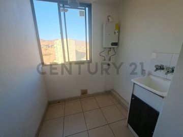 EN VENTA LUMINOSO DEPARTAMENTO CON UBICACIÓN SECTOR SUR  CERRO PARANAL
