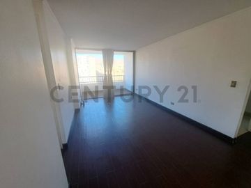 EN VENTA LUMINOSO DEPARTAMENTO CON UBICACIÓN SECTOR SUR  CERRO PARANAL