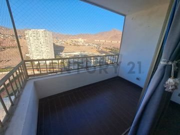 EN VENTA LUMINOSO DEPARTAMENTO CON UBICACIÓN SECTOR SUR  CERRO PARANAL