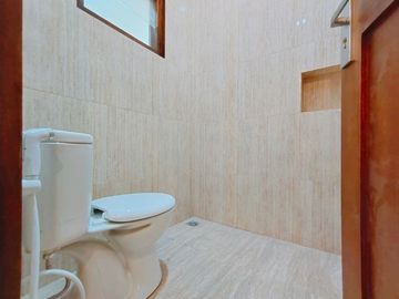 Rumah Minimalis di Lingkungan Super Bagus Utara Amplaz